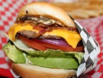pit-stop-diner-oceanside-cheeseburger-610x407 Pit Stop Diner Pit Stop Burger Oceanside California