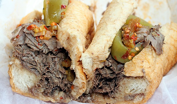 als-beef-chicago-italian-beef-sandwich-610x407 Al's Beef - Chicago Illinois
